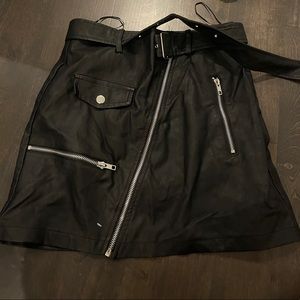 leather skirt